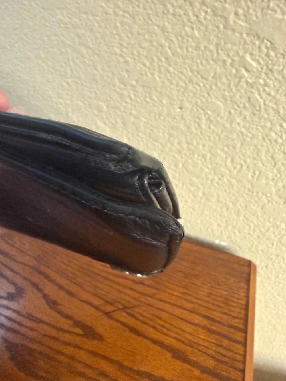 Gucci Black Embossed Leather Authentic Bifold Wallet with Gold Double G